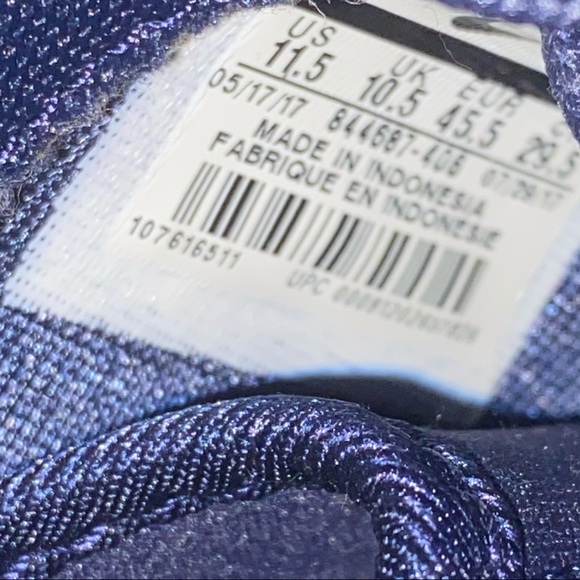 Nike Roshes - Picture 4 of 5